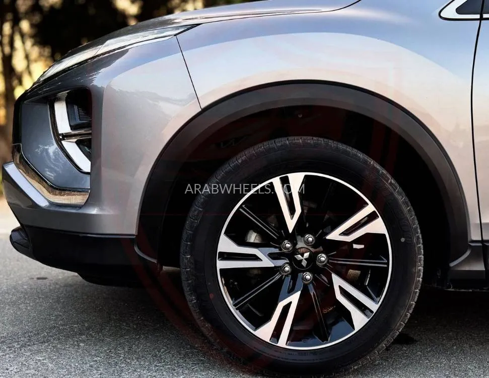 Mitsubishi Eclipse Cross 2022 for Sale in Sharjah Image-17