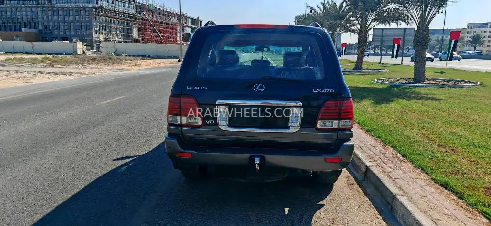 Lexus LX 2004 for Sale in Sharjah Image-4