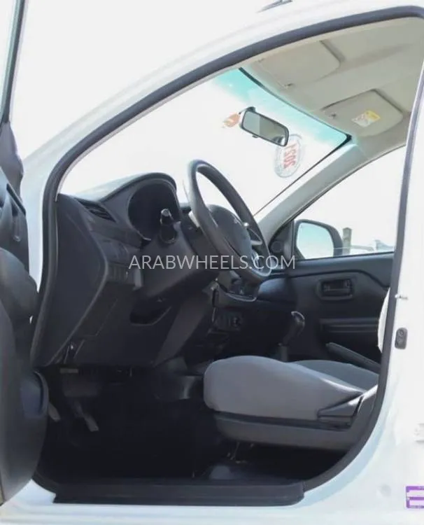 Mitsubishi L200 2021 for Sale in Sharjah Image-8