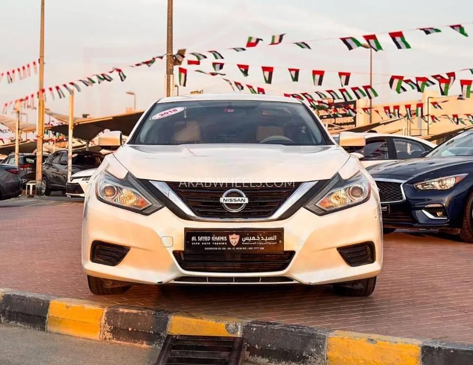 Nissan Altima 2018 for Sale in Sharjah Image-2