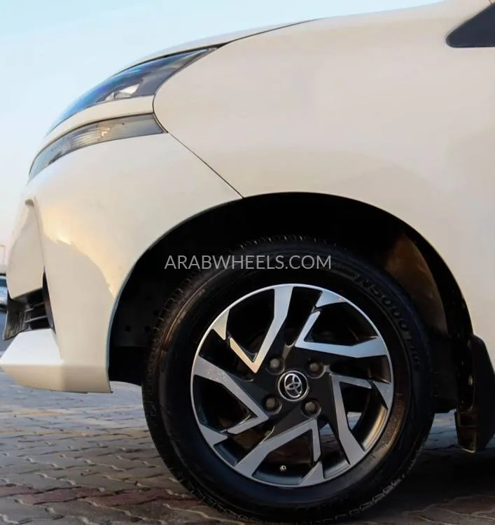 Toyota Avanza 2020 for Sale in Sharjah Image-14
