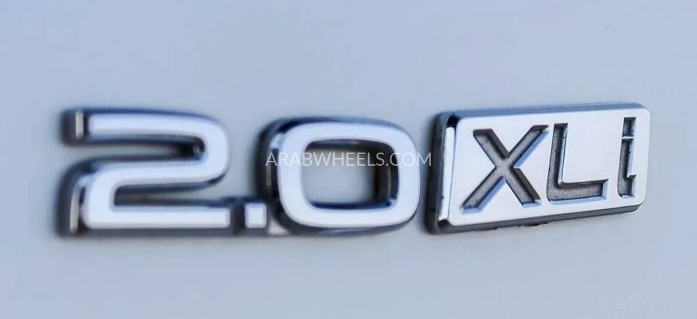 تويوتا كورولا 2020 for Sale in الشارقة Image-8