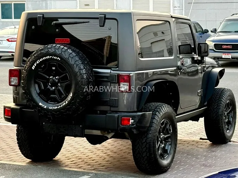 جيب رانجلر 2018 for Sale in الشارقة Image-5