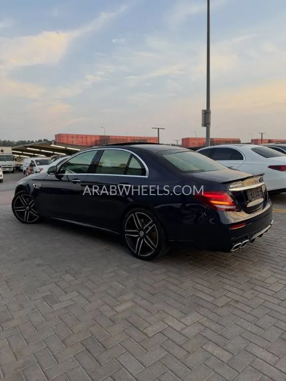مرسيدس بنز كلاس E 2018 for Sale in الشارقة Image-19