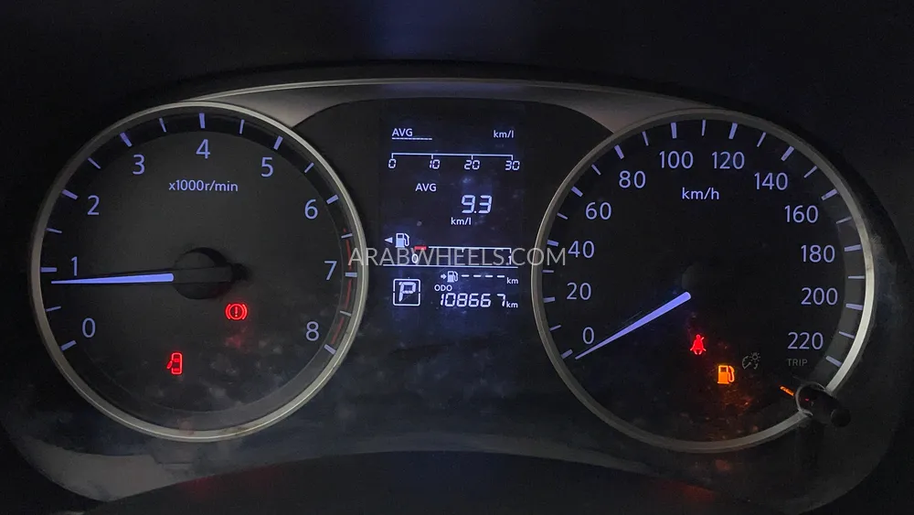 Nissan Kicks 2019 for Sale in Dubai Image-13