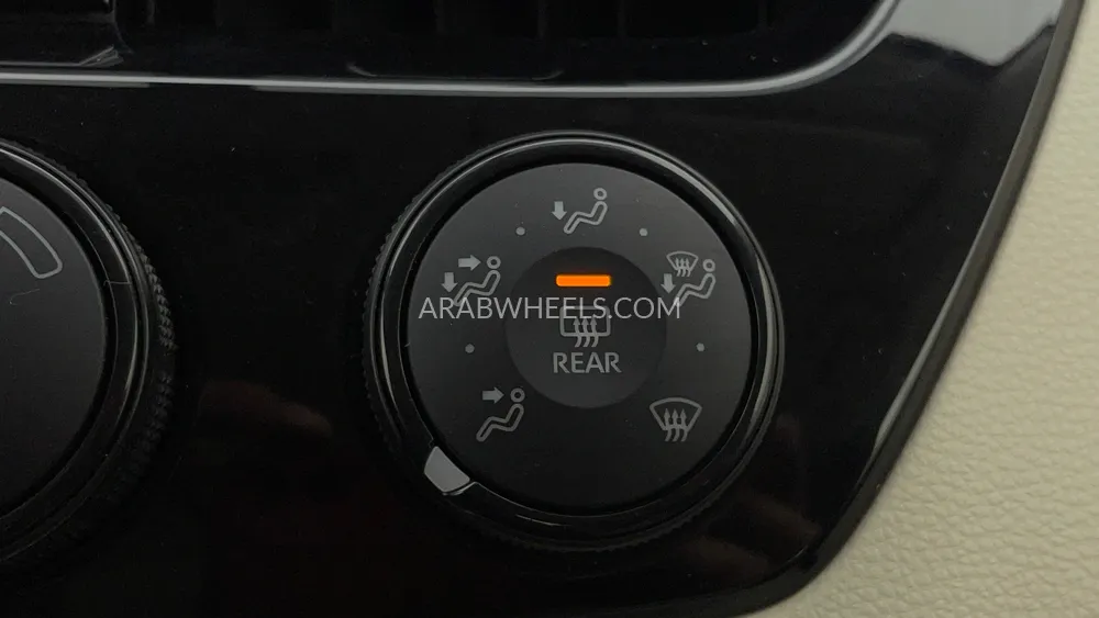 Toyota Corolla 2021 for Sale in Dubai Image-33