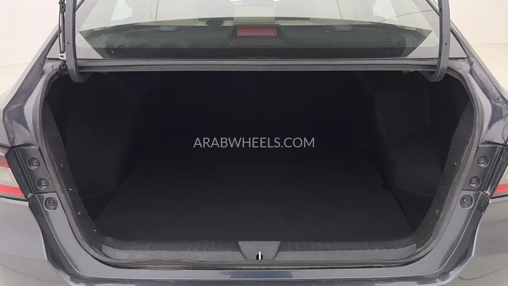 Toyota Yaris 2023 for Sale in Dubai Image-24