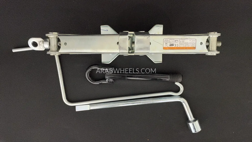 Toyota Yaris 2023 for Sale in Dubai Image-27