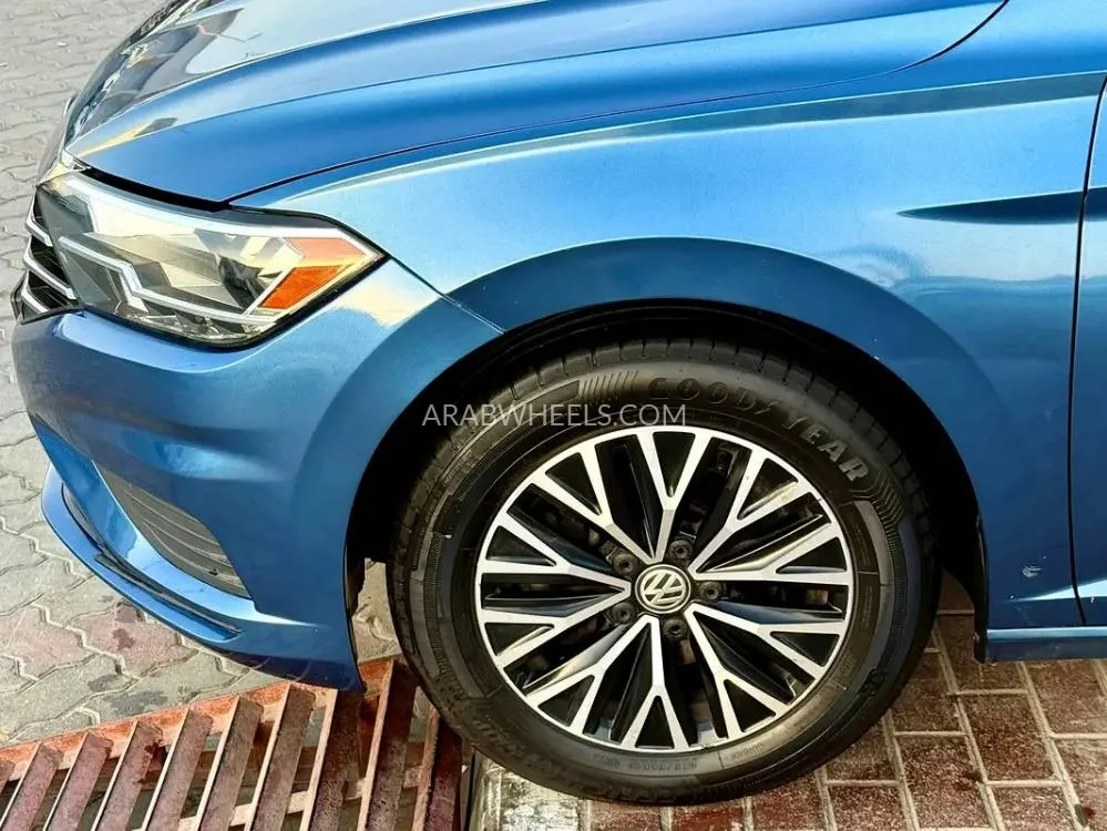 Volkswagen Jetta 2019 for Sale in Sharjah Image-7