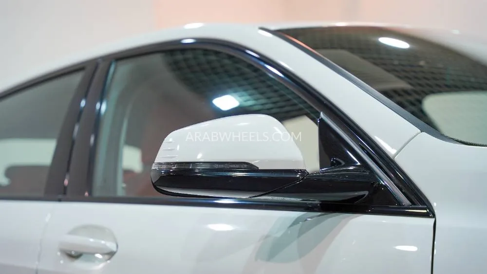 بي إم دبليو الفئة الأولى 2023 for Sale in أبو ظبي Image-7