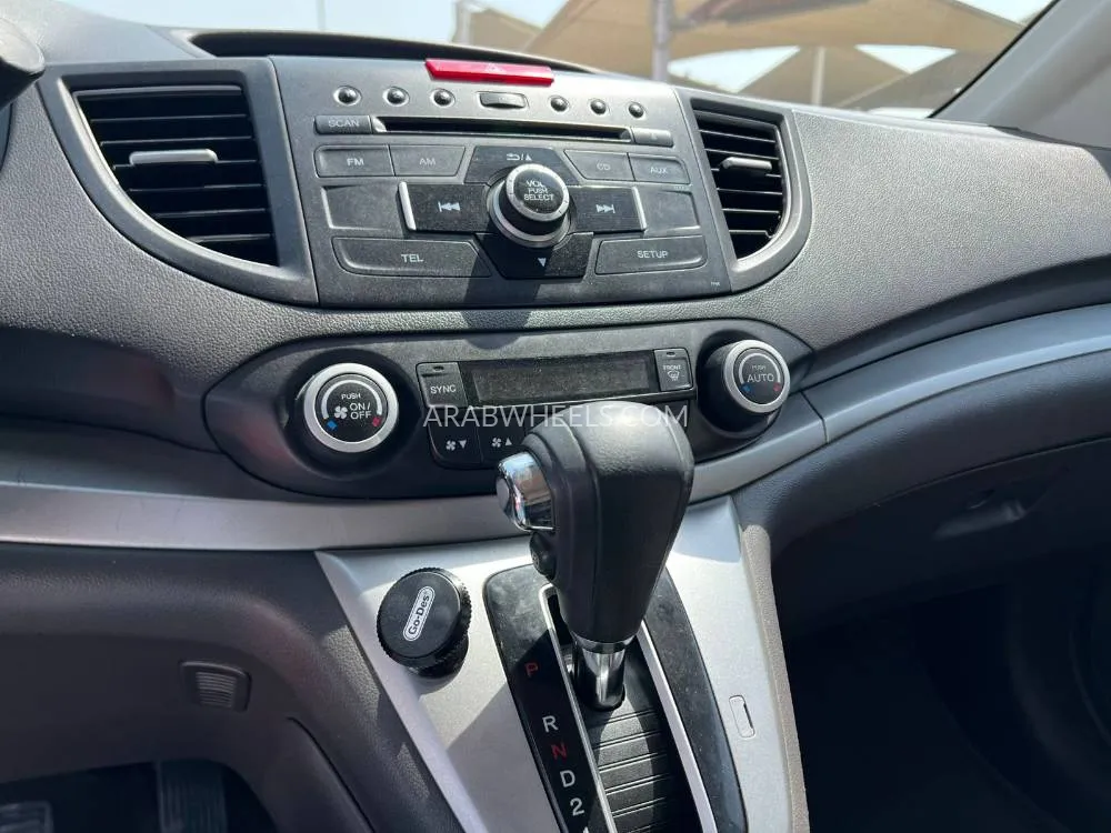 Honda CR-V 2013 for Sale in Sharjah Image-9