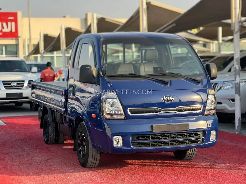 Kia Bongo 2022 for Sale in Sharjah Image-2
