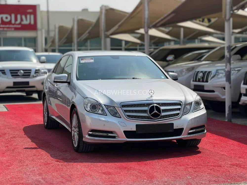 Mercedes Benz E Class 2011 for Sale in Sharjah Image-2