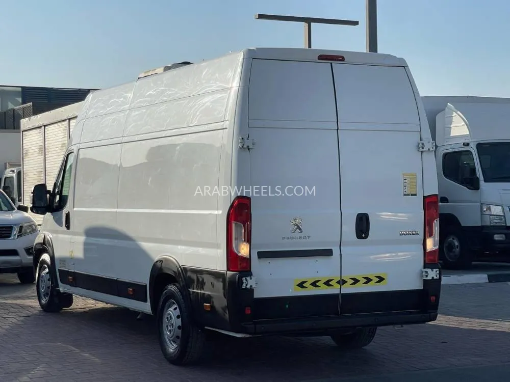 Peugeot Boxer 2021 for Sale in Sharjah Image-5