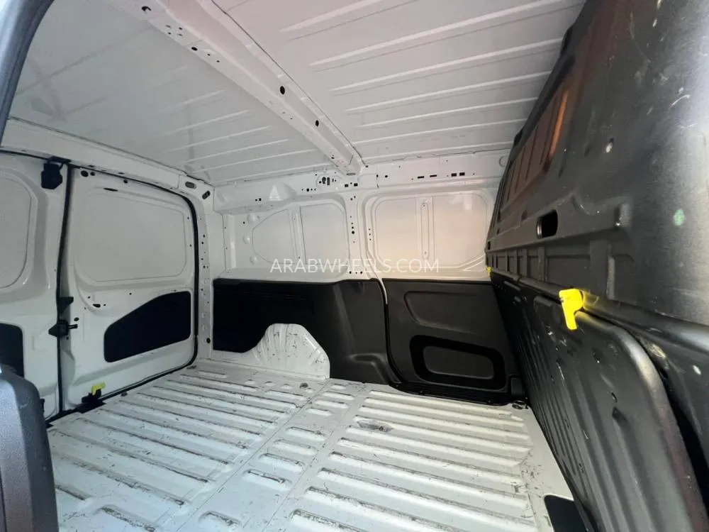 بيجو بارتنر 2022 for Sale in الشارقة Image-15