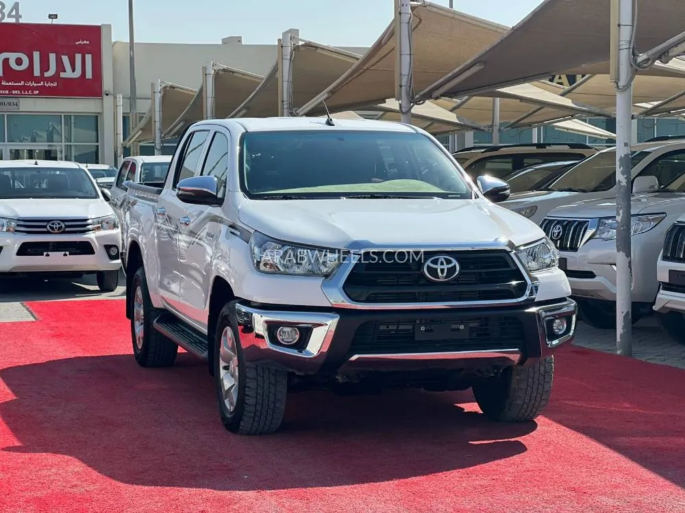 Toyota Hilux 2024 for Sale in Sharjah Image-21