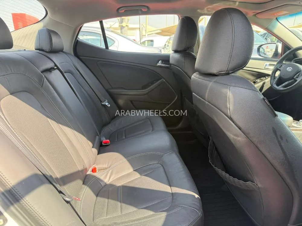 Kia Optima 2012 for Sale in Sharjah Image-15