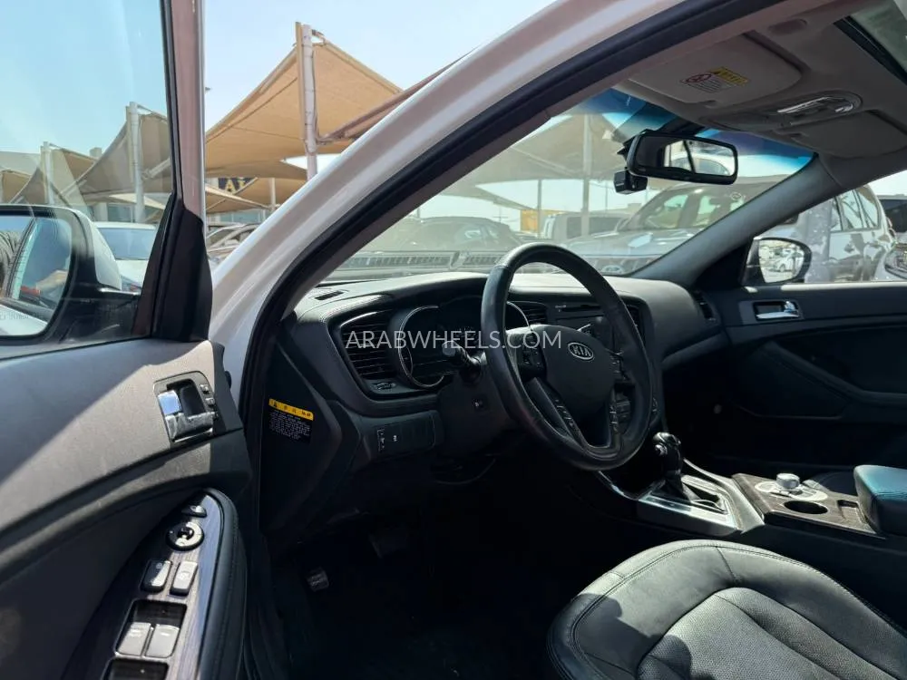 Kia Optima 2012 for Sale in Sharjah Image-10