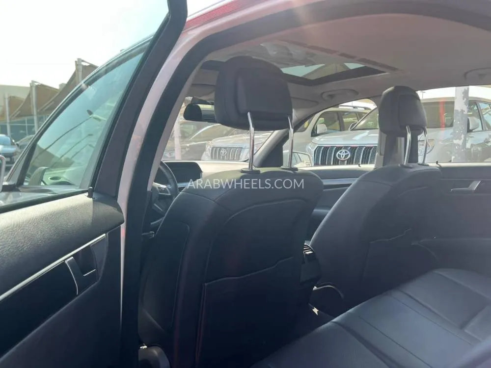 Mercedes Benz C Class 2012 for Sale in Sharjah Image-15