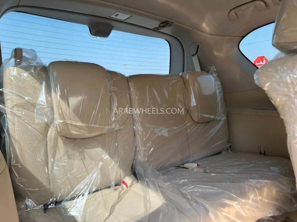 نيسان باترول 2018 for Sale in الشارقة Image-16