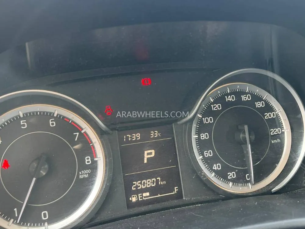 Suzuki Ertiga 2022 for Sale in Sharjah Image-8