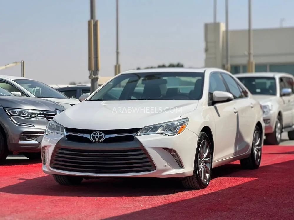 Toyota Camry 2015 for Sale in Sharjah Image-5