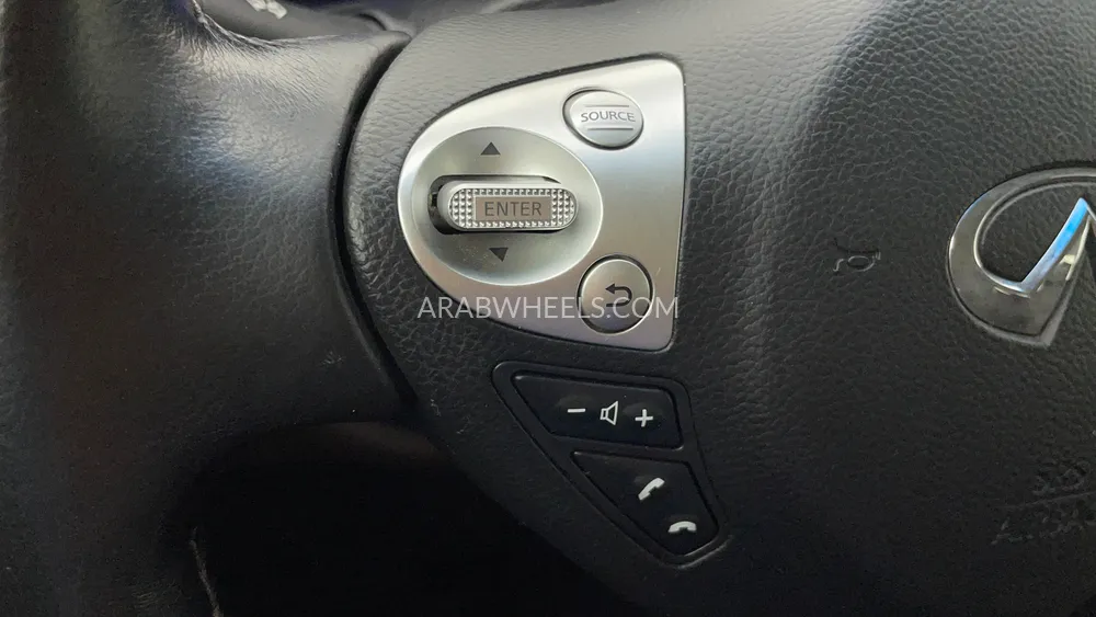 Infiniti QX70 2020 for Sale in Dubai Image-48