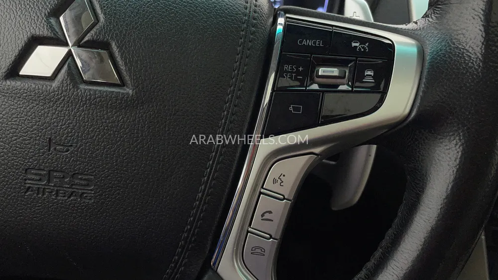 Mitsubishi Montero Sport 2022 for Sale in Dubai Image-22