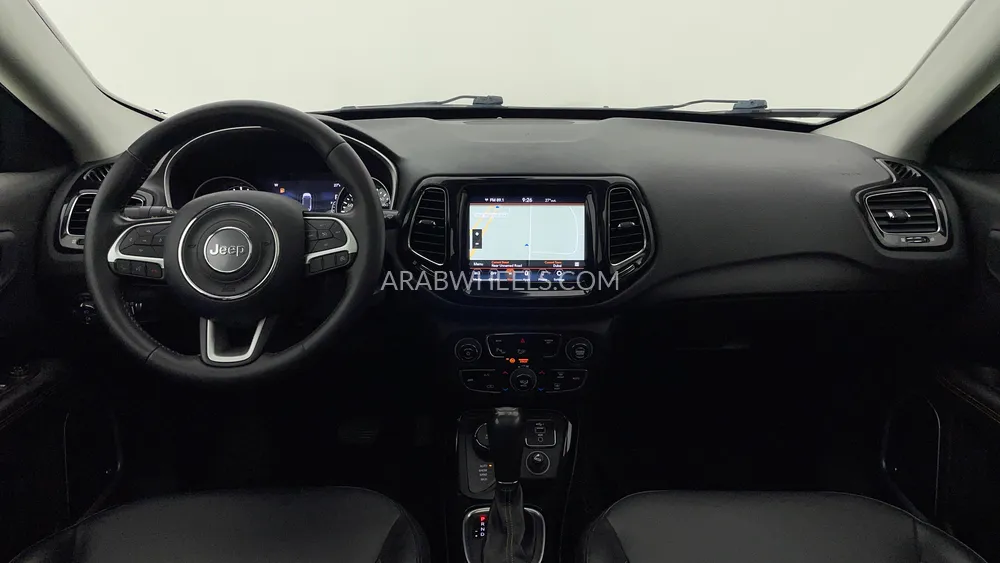 جيب كومباس 2020 for Sale in دبي Image-12