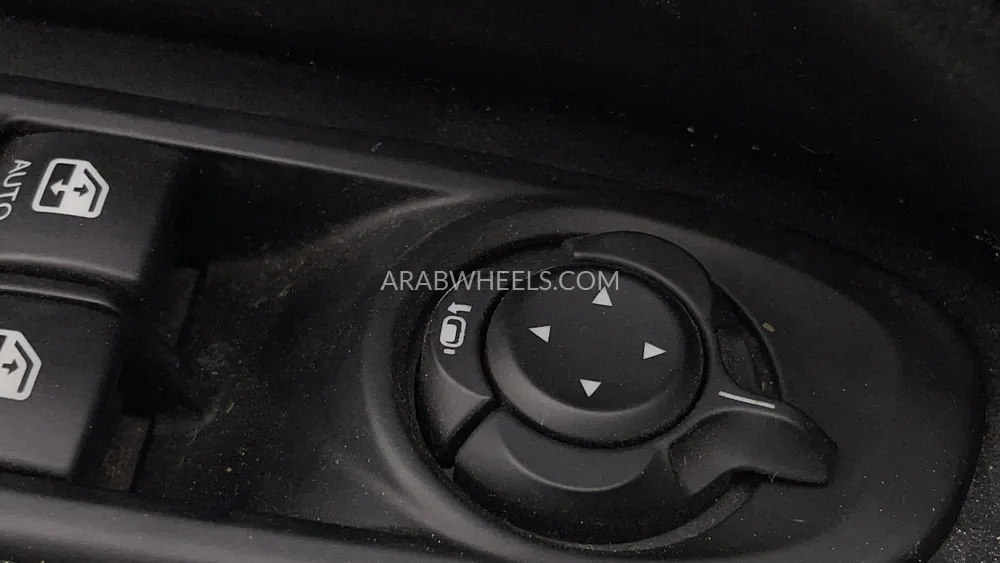 جيب كومباس 2020 for Sale in دبي Image-46