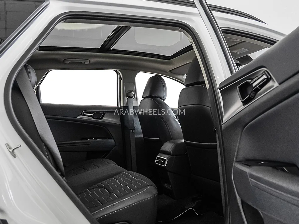 Kia Sportage 2025 for Sale in Dubai Image-14