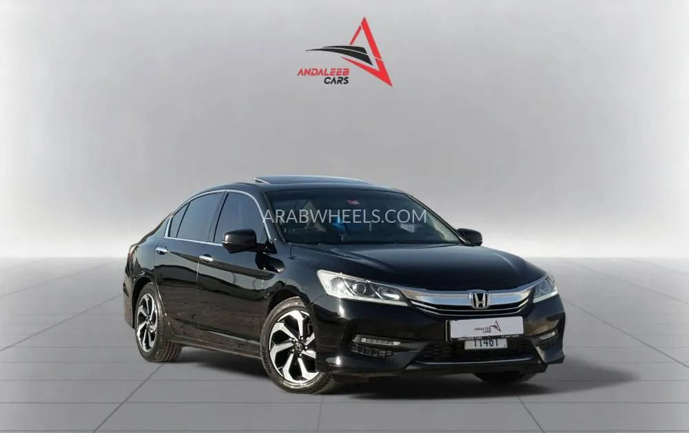Honda Accord 2017 for Sale in Dubai Image-4