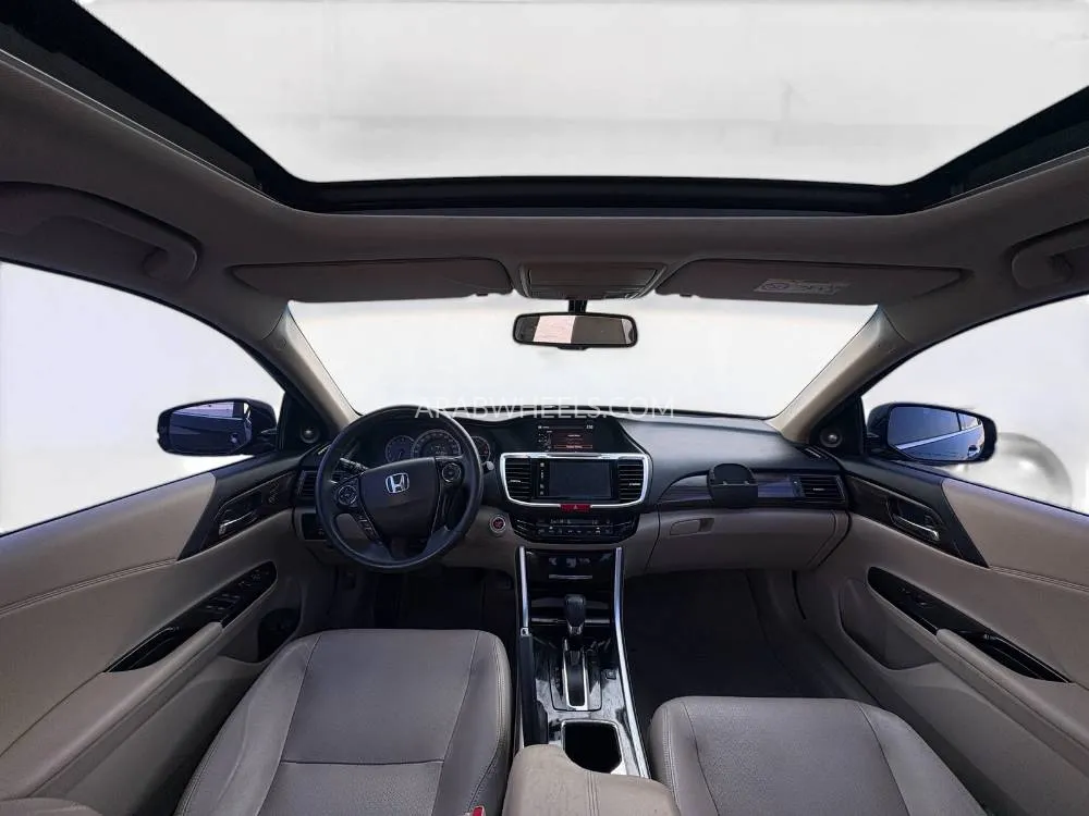 Honda Accord 2017 for Sale in Dubai Image-14