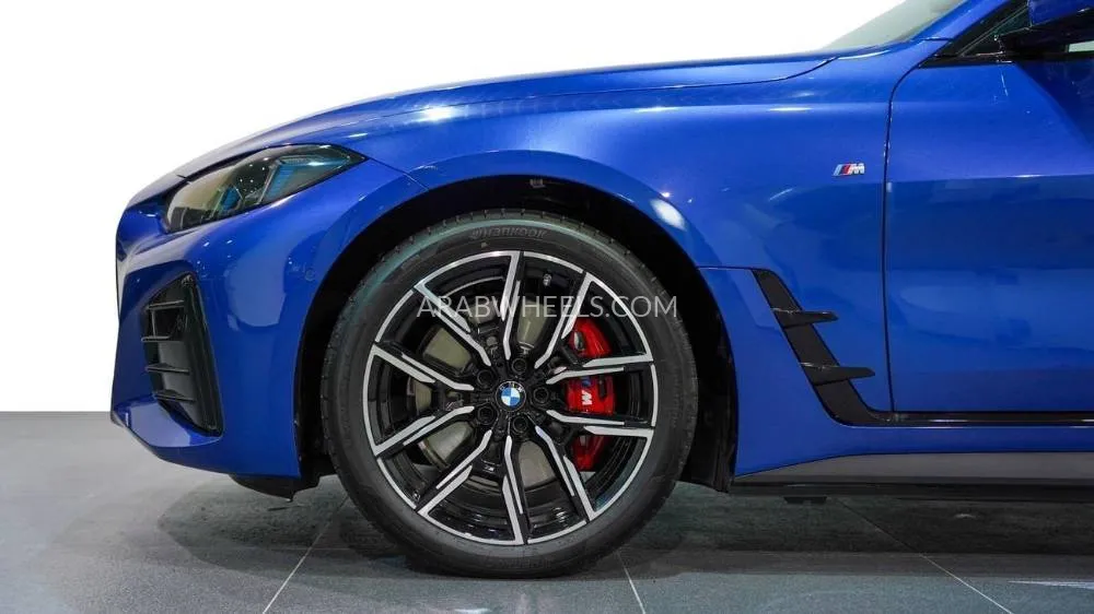 بي إم دبليو آي 4 2025 for Sale in أبو ظبي Image-18