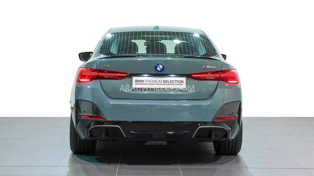 بي إم دبليو آي 4 2025 for Sale in أبو ظبي Image-14