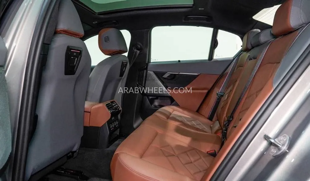 BMW i5 2024 for Sale in Abu Dhabi Image-9