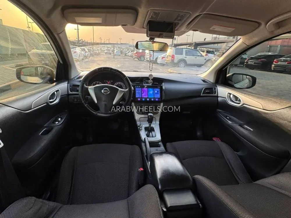 Nissan Tiida 2014 for Sale in Sharjah Image-17