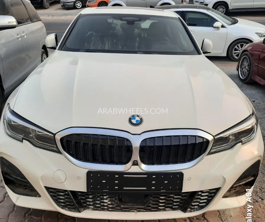 BMW 3 series 2021 for Sale in Al Ain Image-6