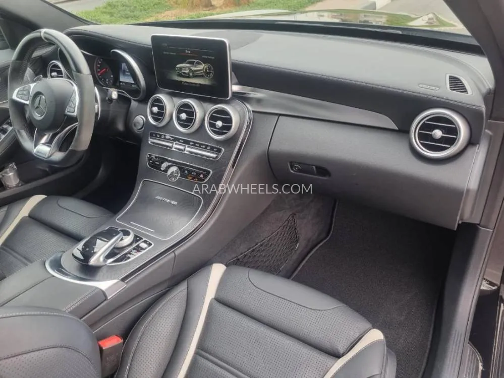 Mercedes Benz C Class 2016 for Sale in Dubai Image-9