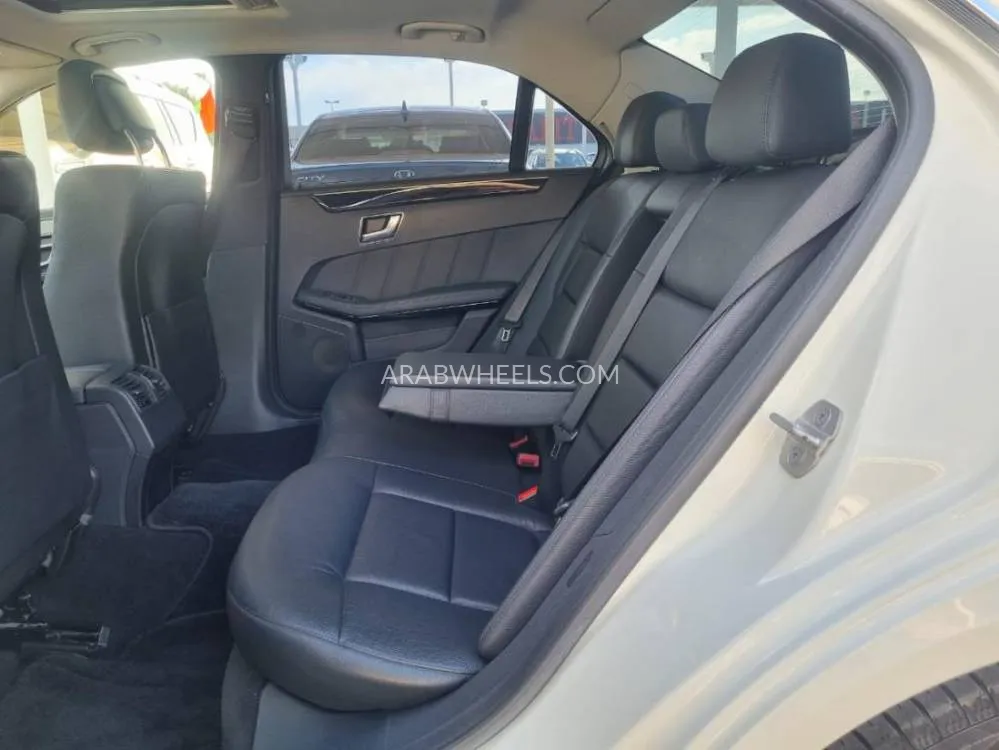 Mercedes Benz E Class 2012 for Sale in Dubai Image-10
