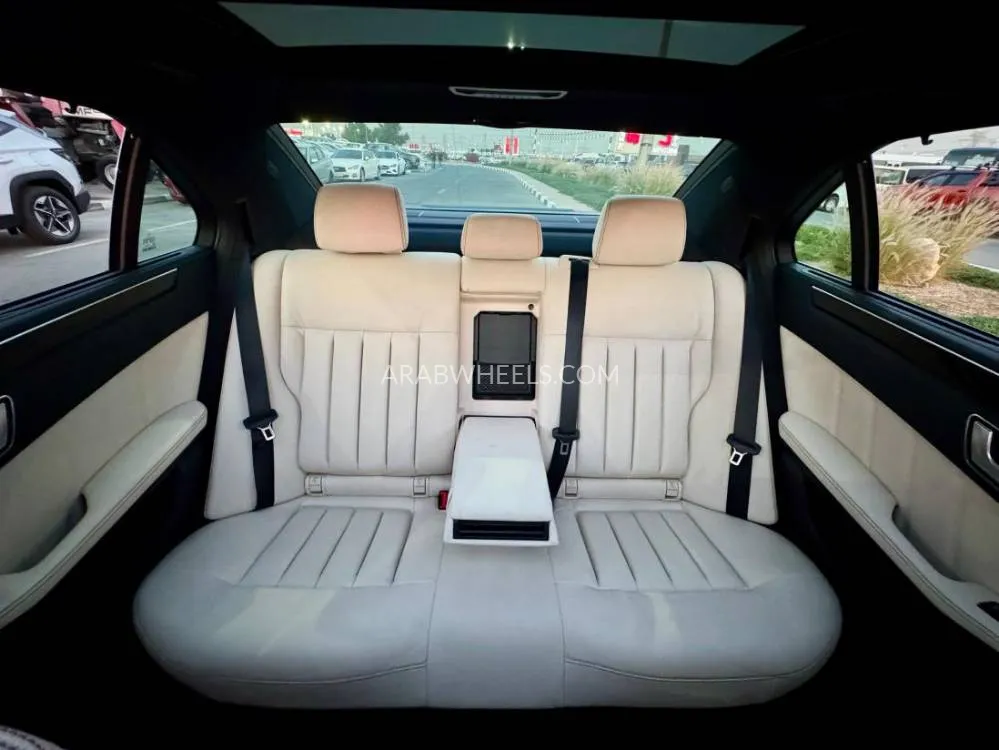 Mercedes Benz E Class 2014 for Sale in Dubai Image-12