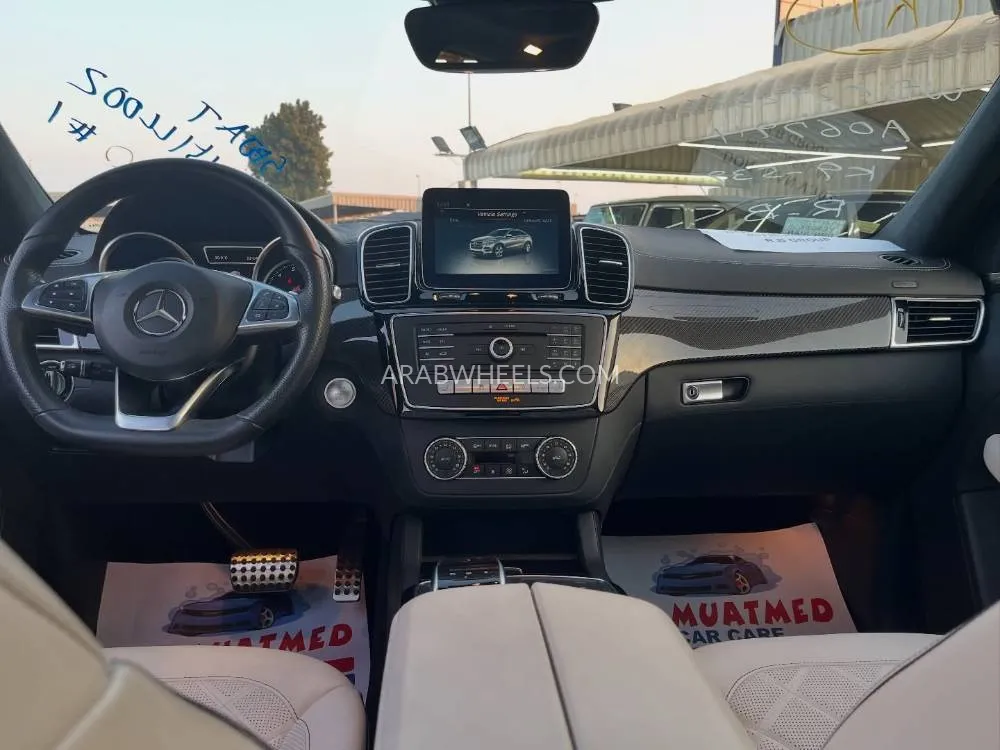 Mercedes Benz GLE Class 2017 for Sale in Ajman Image-11