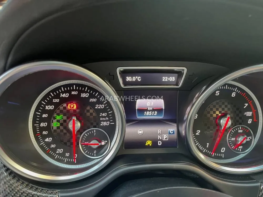 Mercedes Benz GLE Class 2017 for Sale in Ajman Image-12