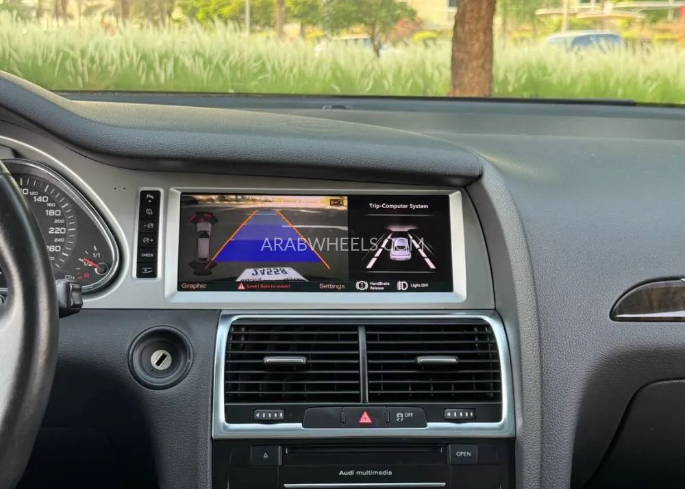 أودي Q7 2014 for Sale in دبي Image-13