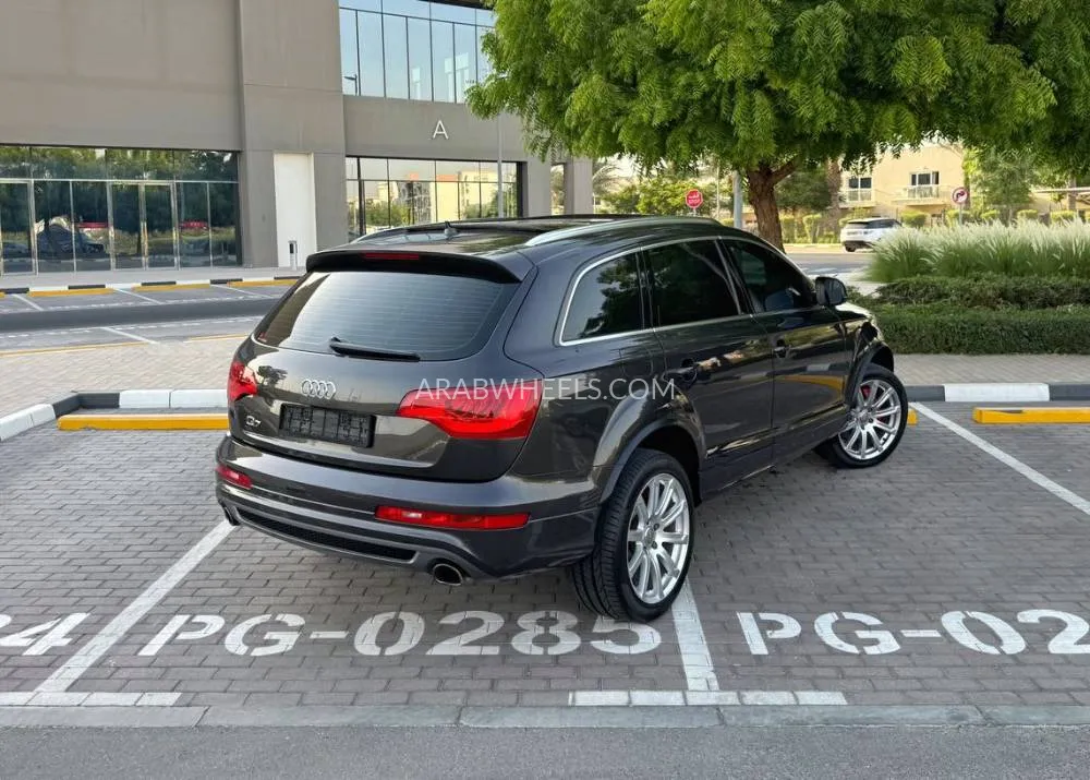 أودي Q7 2014 for Sale in دبي Image-17