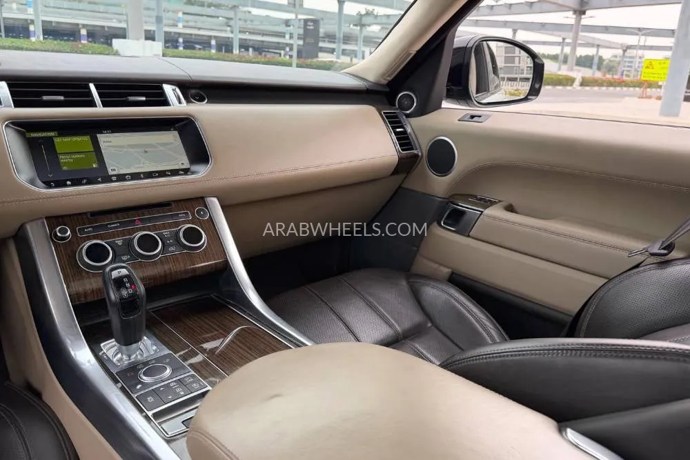 لاند روفر رينج روفر سبورت 2017 for Sale in دبي Image-17