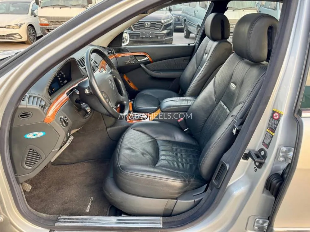 Mercedes Benz CLS Class 2003 for Sale in Dubai Image-9