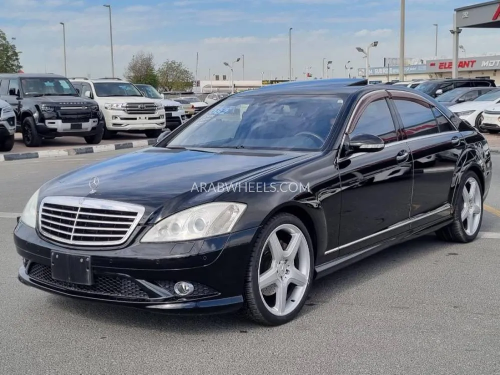 Mercedes Benz CLS Class 2007 for Sale in Dubai Image-4