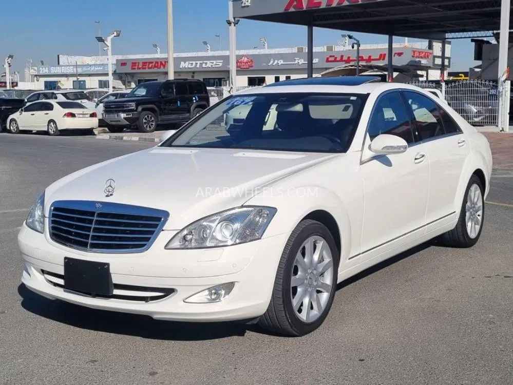 Mercedes Benz CLS Class 2007 for Sale in Dubai Image-4