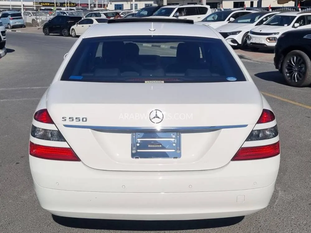 Mercedes Benz CLS Class 2007 for Sale in Dubai Image-7